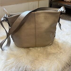 Coach bag Elegant Cream Leather Shoulder Bag
